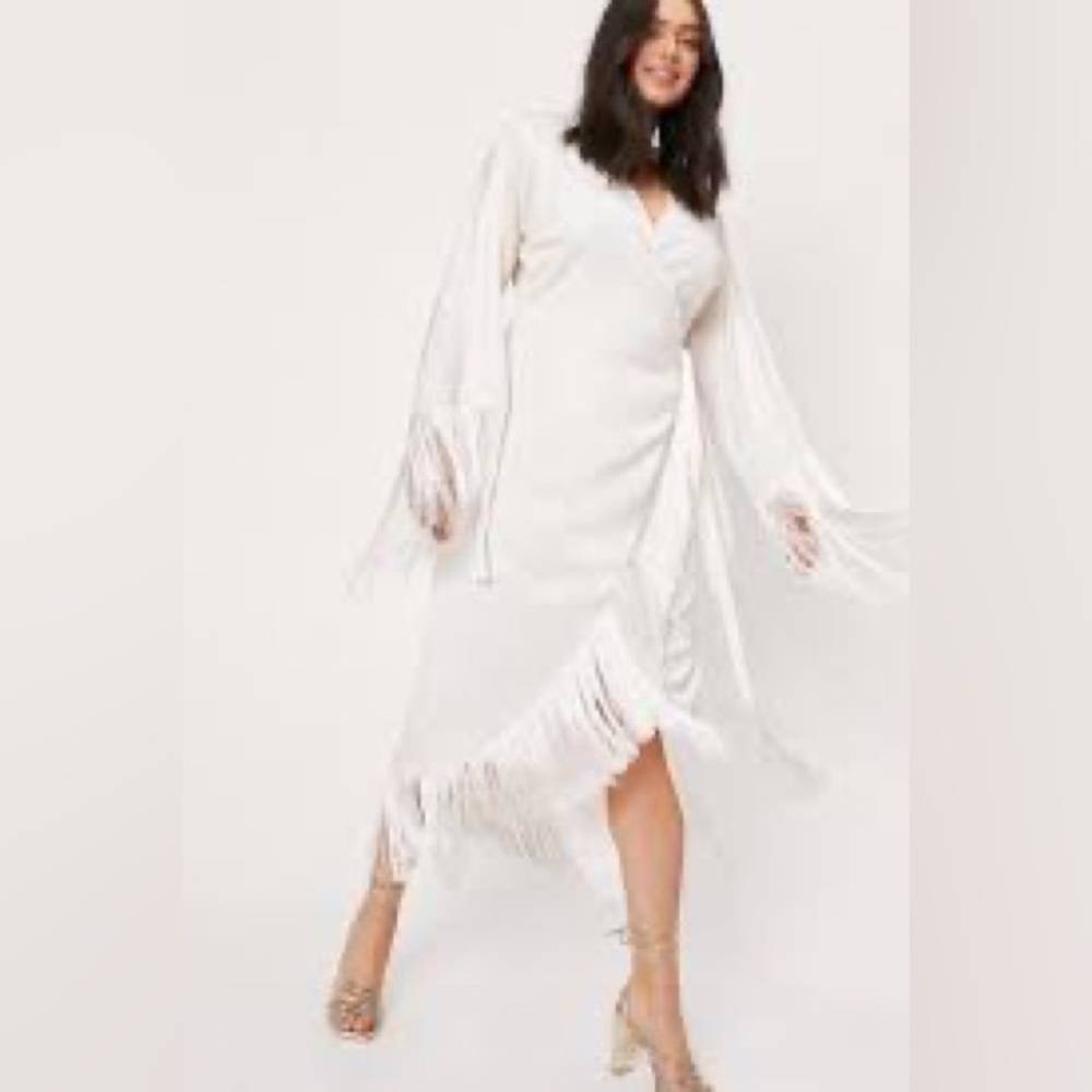 Nasty Gal Plus Size Fringe Detail Wrap Dress Bridal NWT